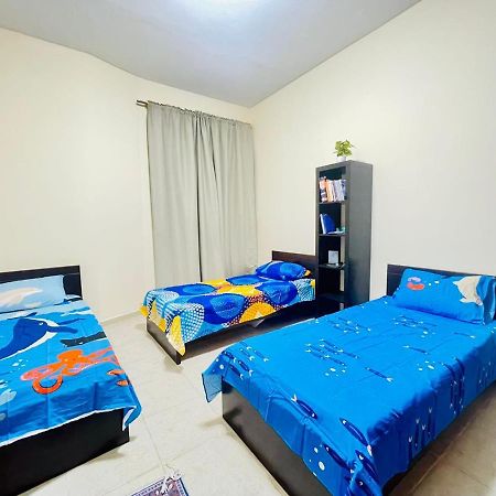 Dubai Hostel Ngoại thất bức ảnh