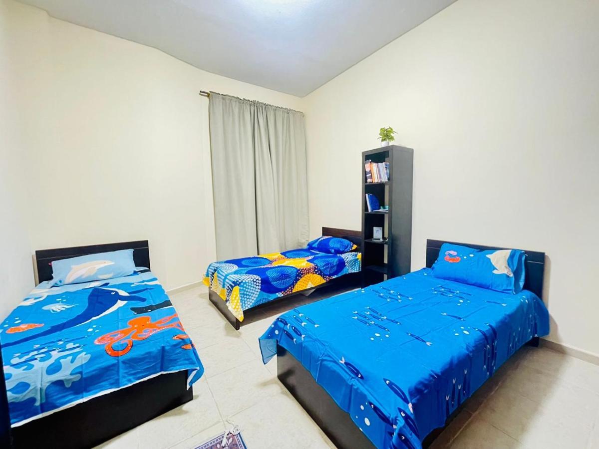 Dubai Hostel Ngoại thất bức ảnh